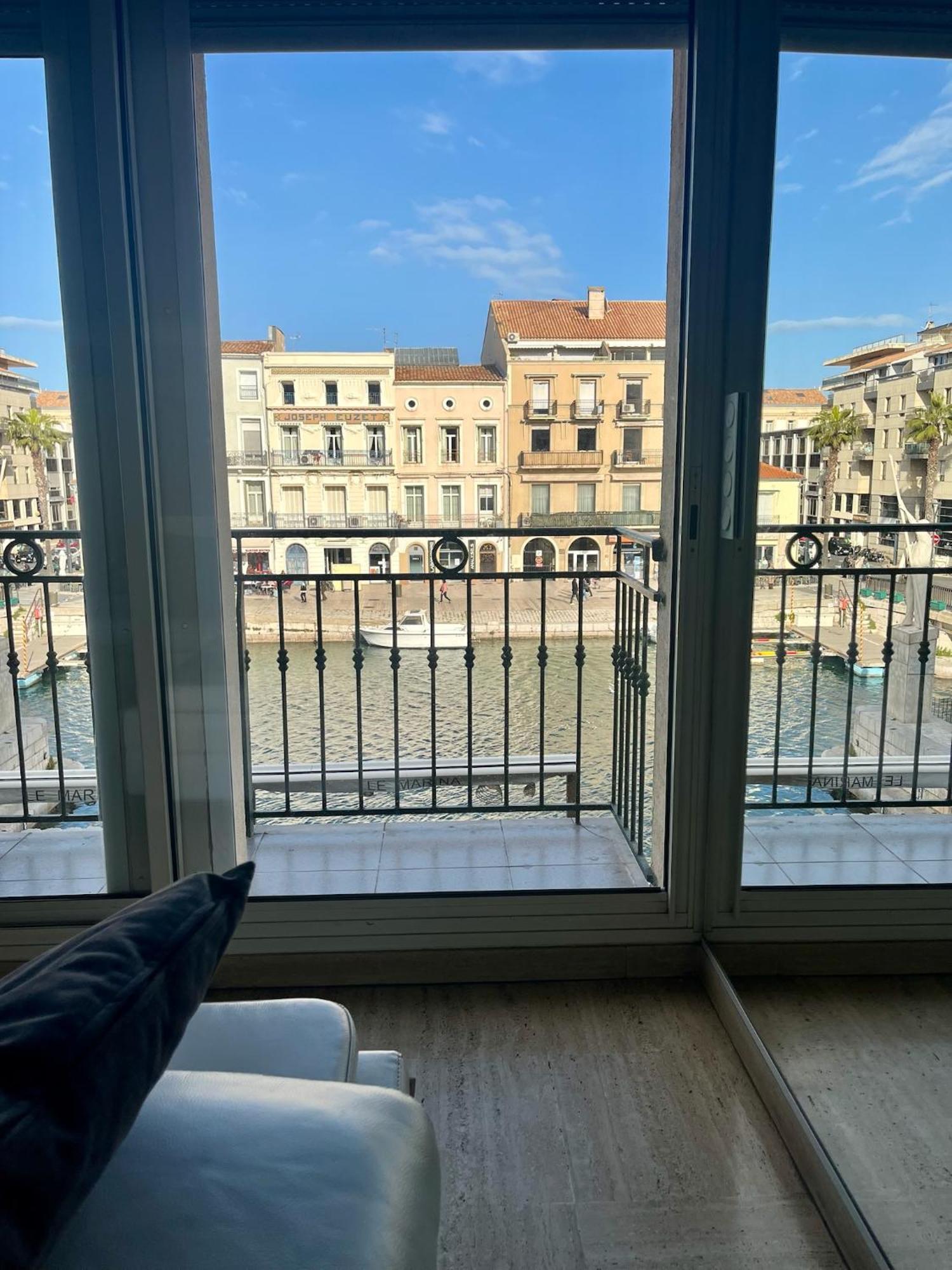 "Le Cadre Royal" Appartement De Standing Sur Quai Avec Parking Sète Exterior foto